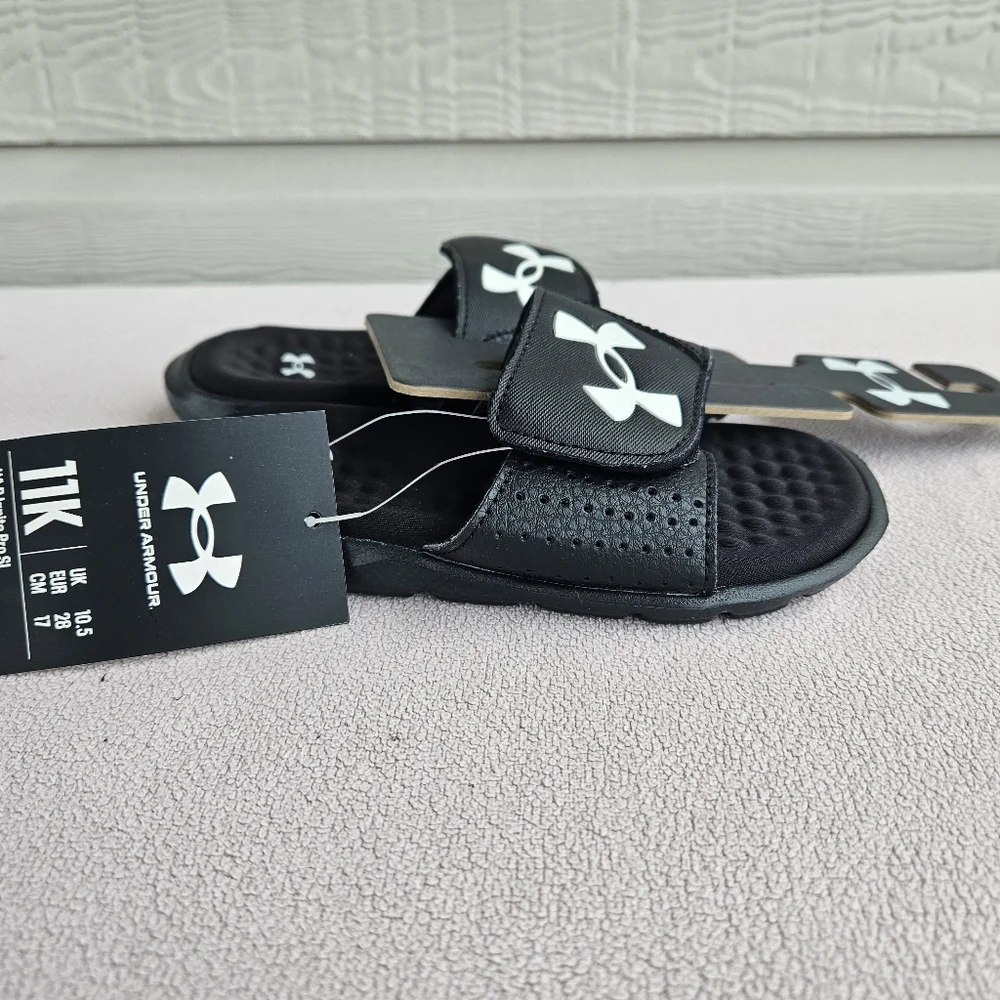 Under Armour UA Ignite Pro Black Slide Sandals Boys Child SZ 11K Slip-On Sports